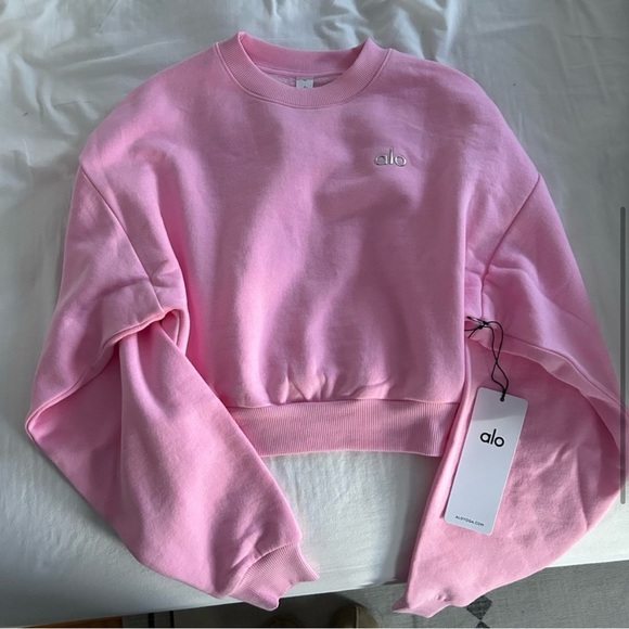 Alo Accolade Cropped Sweatshirt Sweet Pink Limited Sold Out - Picture 3 of 6